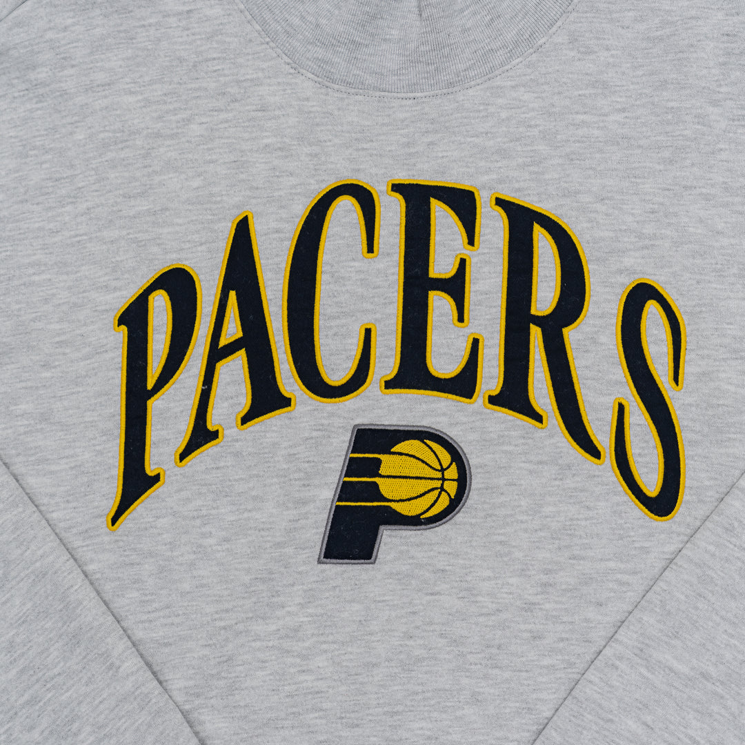 Women's Indiana Pacers Vintage Mock Crewneck Sweatshirt in Grey by '47